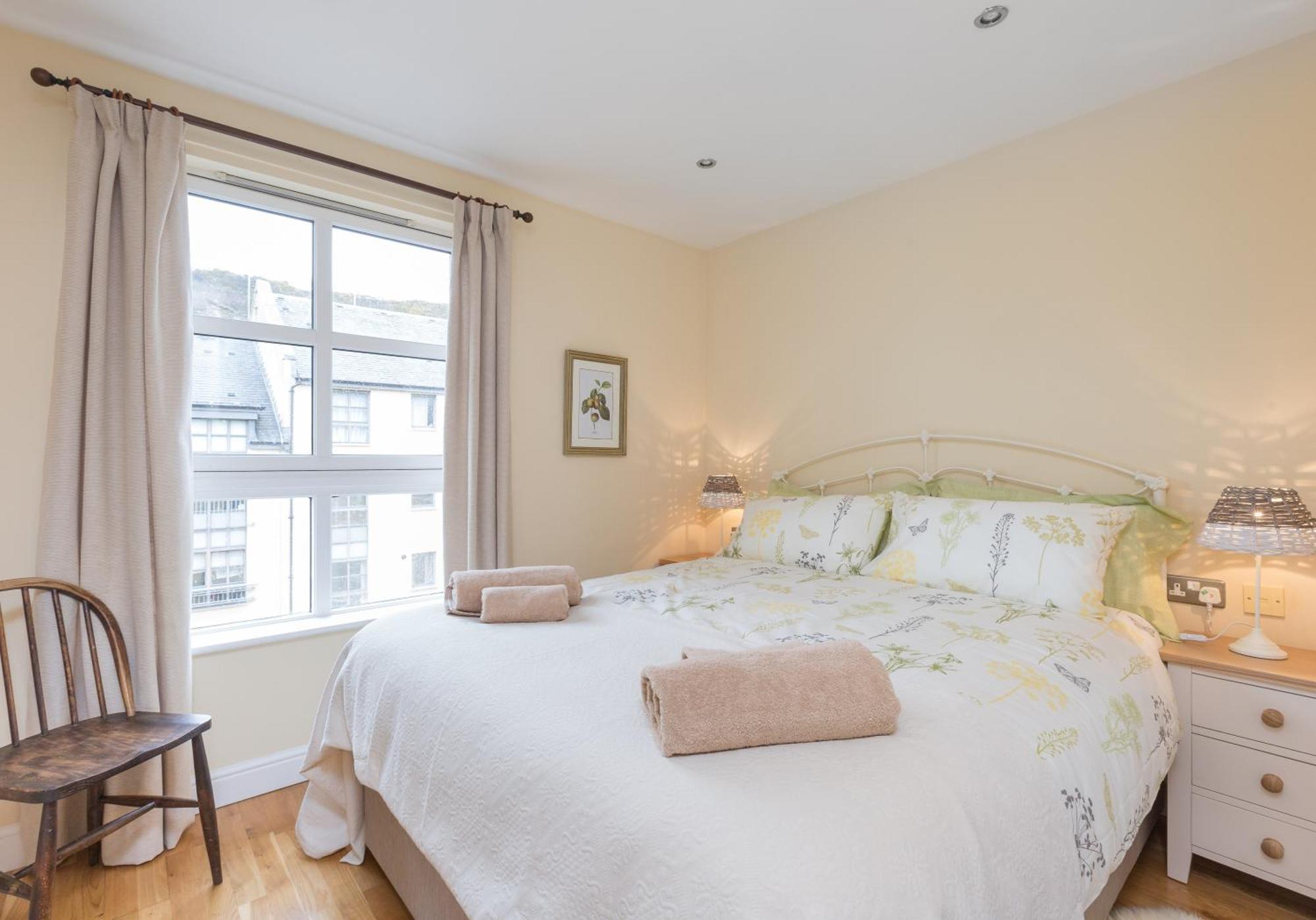 Апартаменти Old Tolbooth Wynd - 393 Единбург Екстер'єр фото